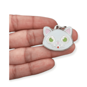 Placa de identificación gato blanco